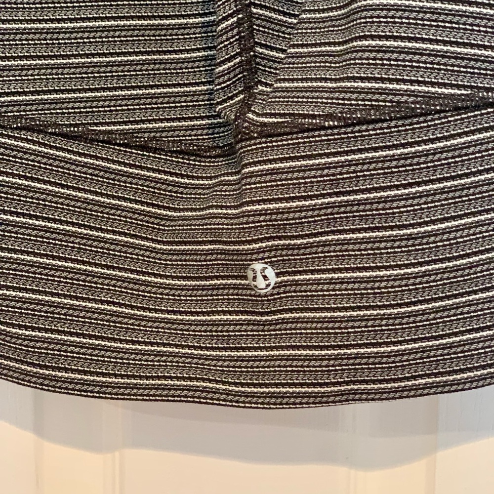 Lululemon High Times Pant in Textured black deep coal sz 6 - Picture 10 of 11
